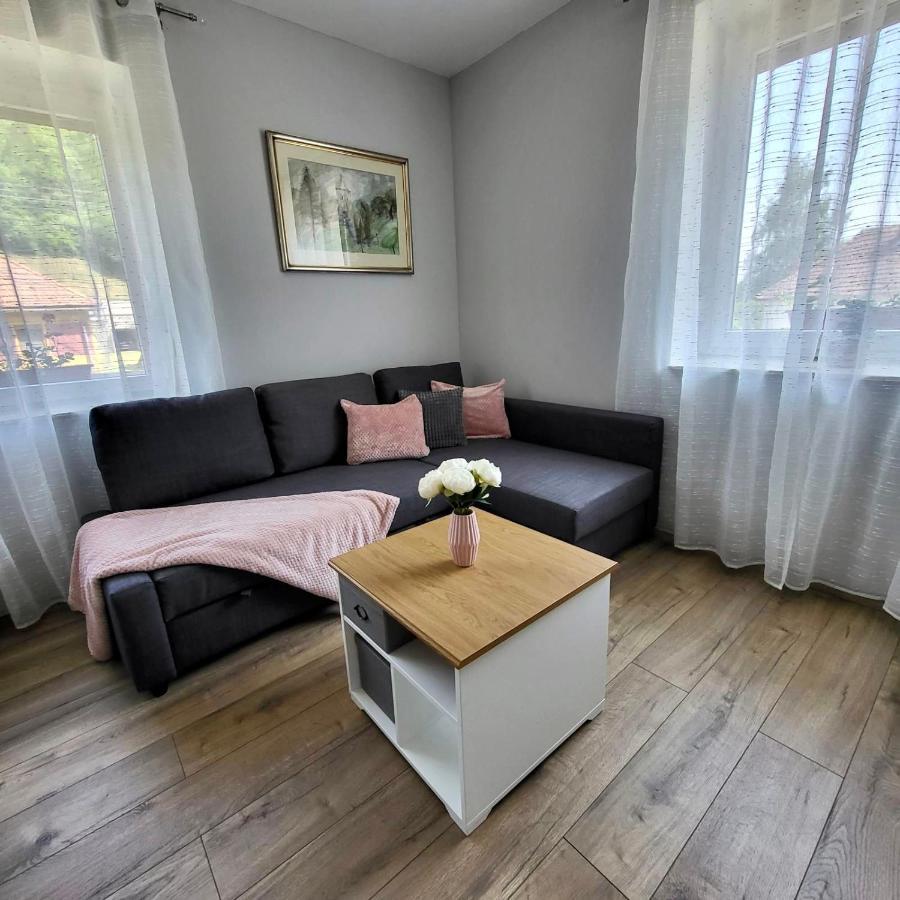 White Luxury Cottage- Matrai Vadaszhaz 4 Matraterenye Екстериор снимка